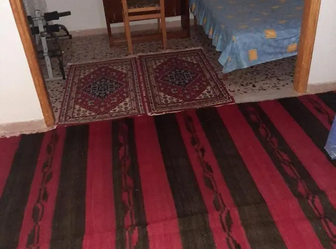 Efthymios Φθηνη Και Ησυχη Διαμονη
